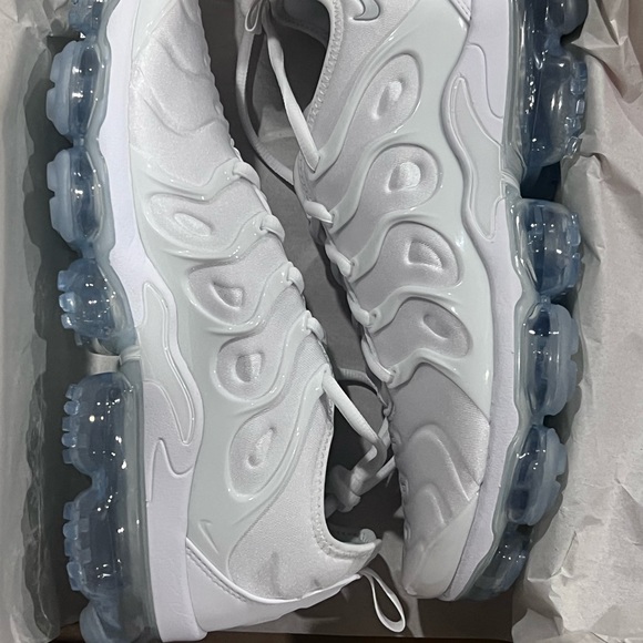 Size nine in men - Picture 1 of 2